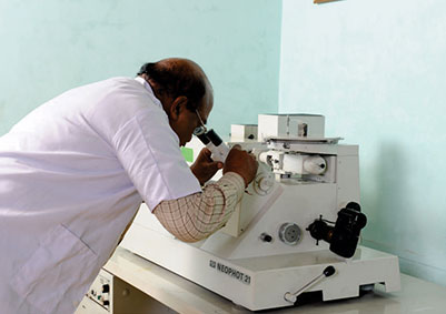 Spectrometer with Nitrogen Analysis